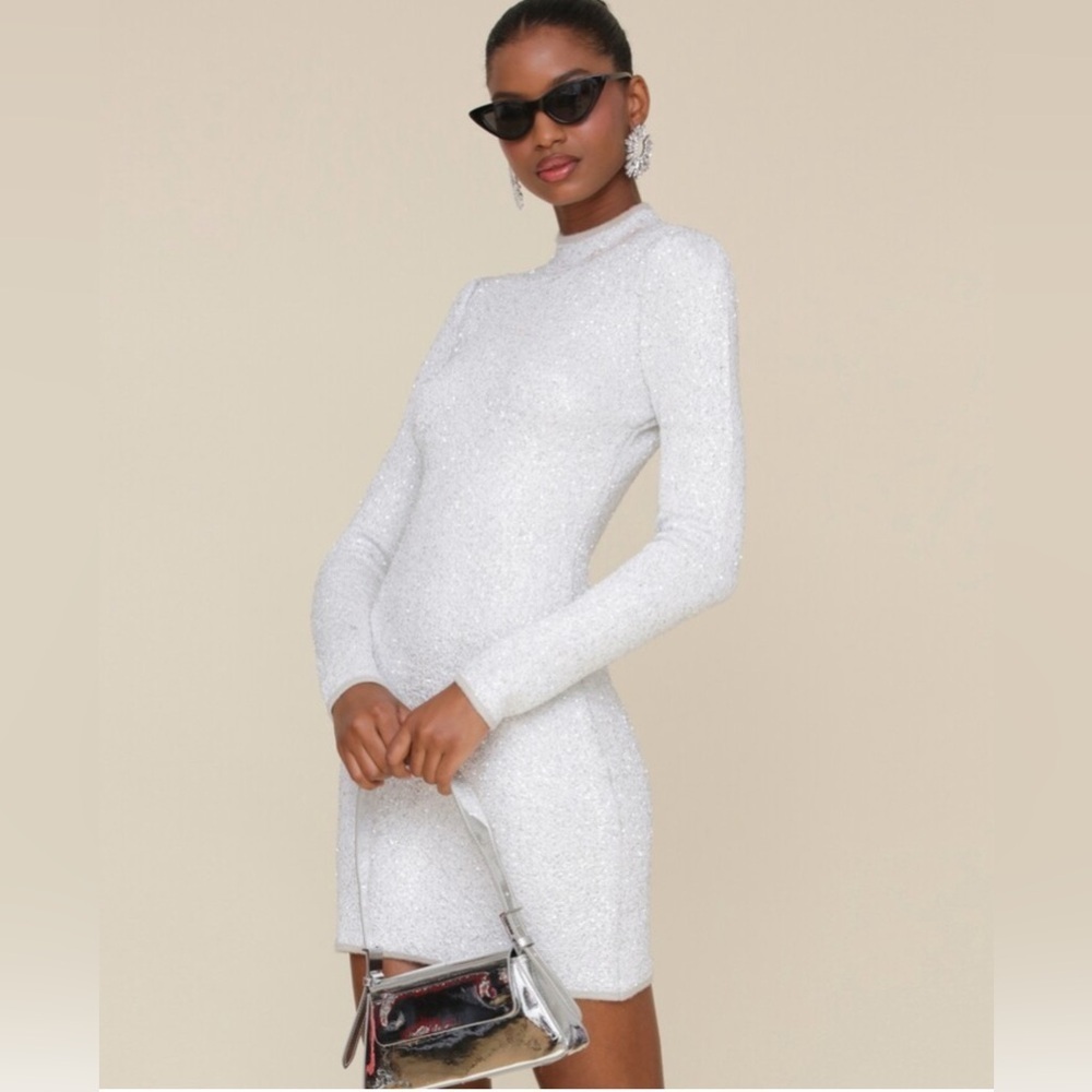 ❗️BUY NOW❗️ITEM WILL BE REMOVED SOON❗️Sparkling White Long Sleeve sweater Dress - Picture 4 of 8
